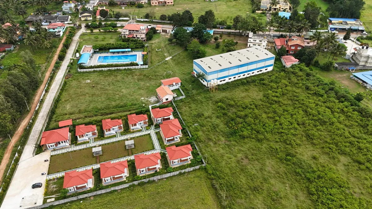 Aerial view of the FTCI cottages in the Bylakuppe settlement