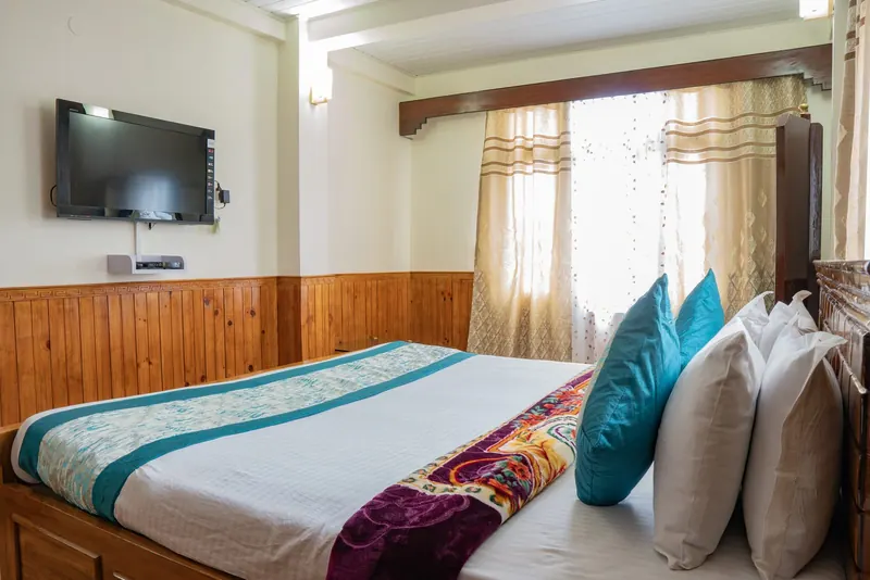Deluxe Suite Room at Hotel Tibet Gangtok